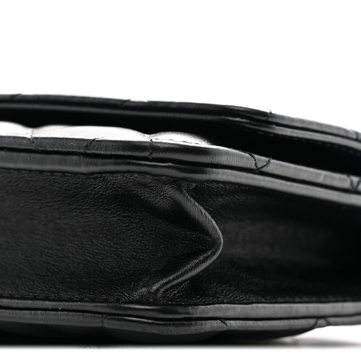 Lambskin Resin Quilted Wallet On Chain WOC Black