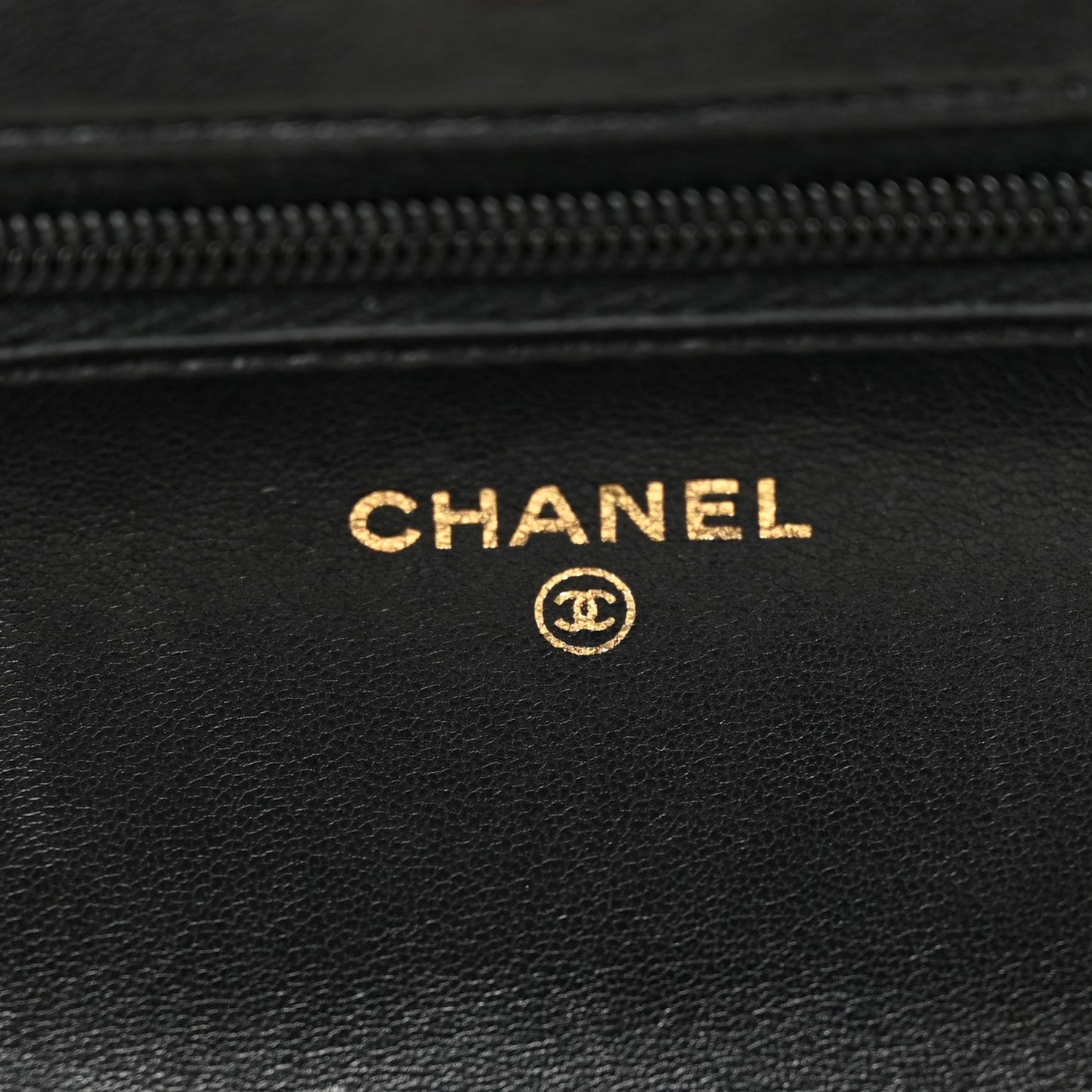 Lambskin Quilted Wallet On Chain WOC Black
