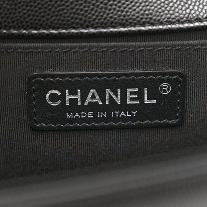 Caviar Quilted Medium Boy Flap Black