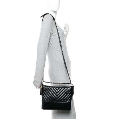 Aged Calfskin Chevron Quilted Medium Gabrielle Hobo Black