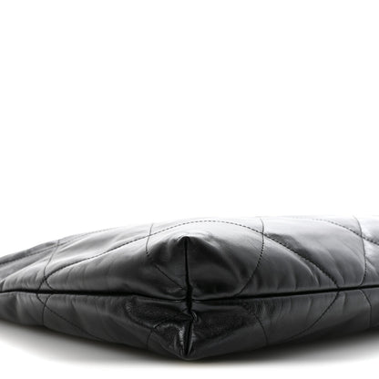 Shiny Calfskin Quilted Chanel 22 Black