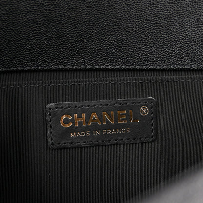 Caviar Chevron Quilted Medium Boy Flap Black