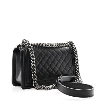 Caviar Quilted Medium Boy Flap Black