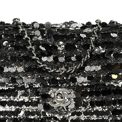 Sequin Camellia Small Single Flap Silver Black