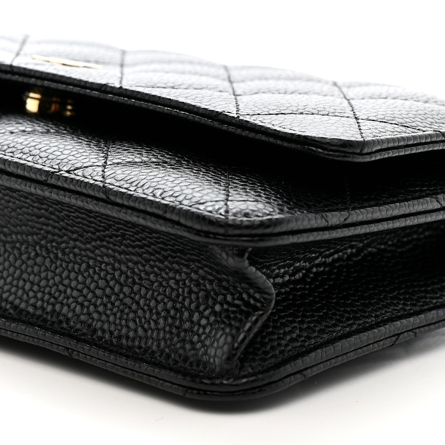 Caviar Quilted Wallet on Chain WOC Black