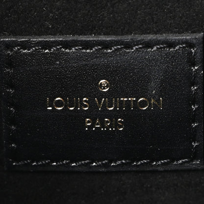 Reverse Monogram Pochette Metis