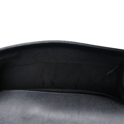 Caviar Quilted Medium Boy Flap Black