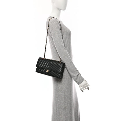 Lambskin Chevron Quilted Medium Double Flap Black