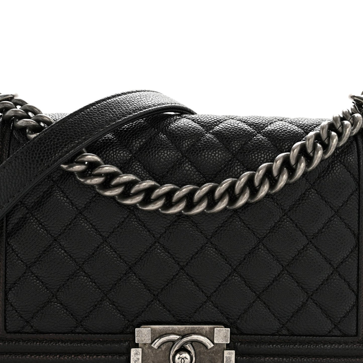 Caviar Quilted Medium Boy Flap Black
