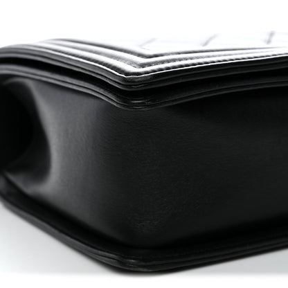 Calfskin Quilted Medium Boy Flap Black