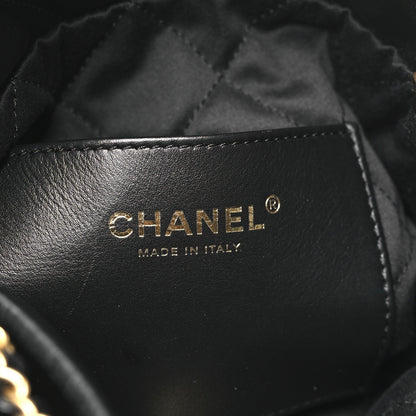 Shiny Calfskin Quilted Mini Chanel 22 Black