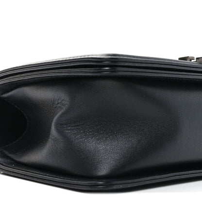 Calfskin Woven Medium Boy Flap Black White